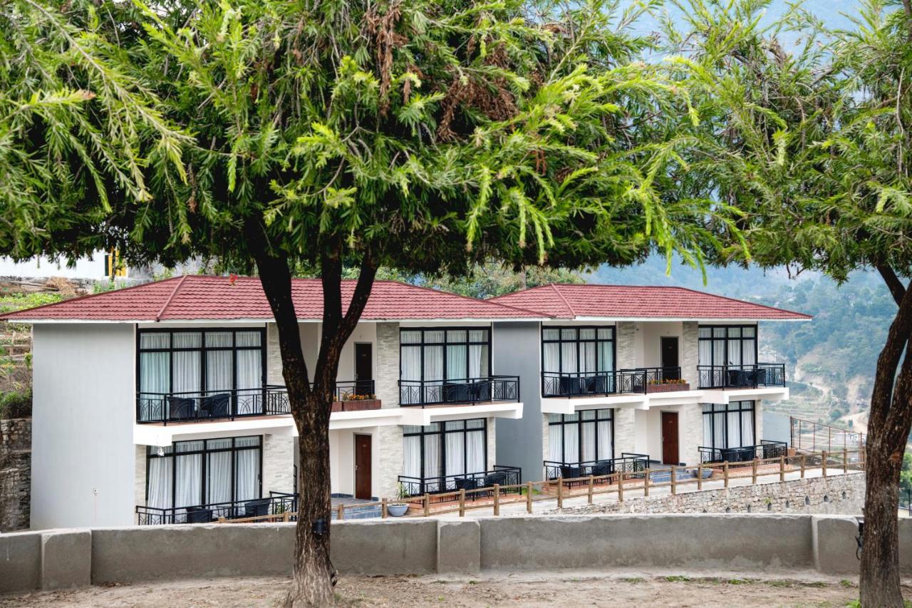 Gateway Himalaya Resort Ghanpokhara Exterior foto