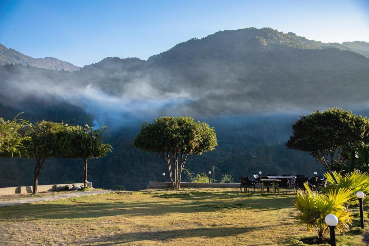 Gateway Himalaya Resort Ghanpokhara Exterior foto