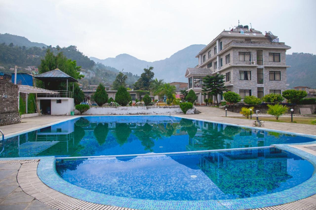 Gateway Himalaya Resort Ghanpokhara Exterior foto